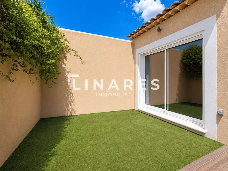 House Allauch - 4 bedrooms - 126m²
