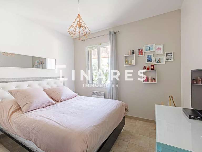 House Allauch - 4 bedrooms - 126m²