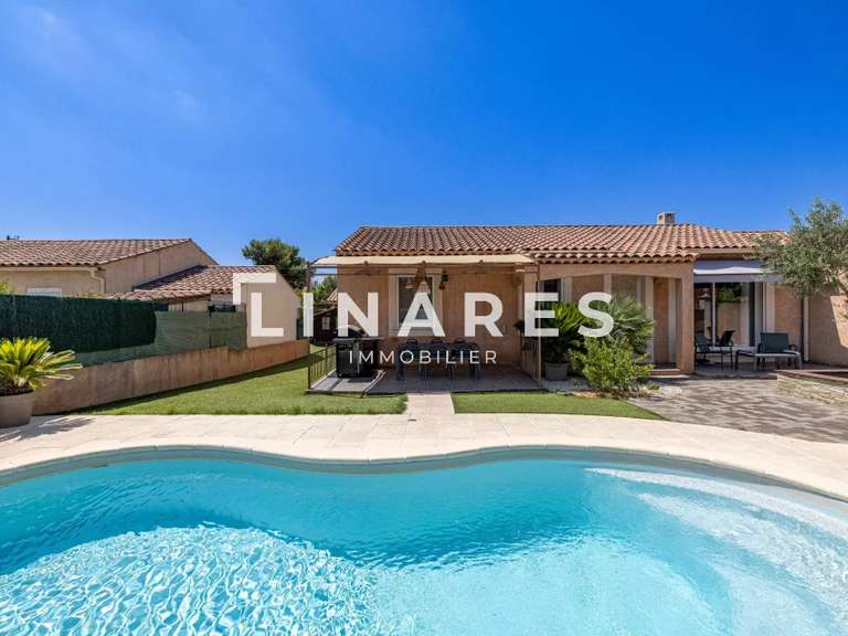 House Allauch - 4 bedrooms - 126m²
