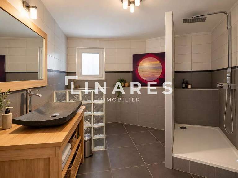Maison Allauch - 5 chambres - 214m²