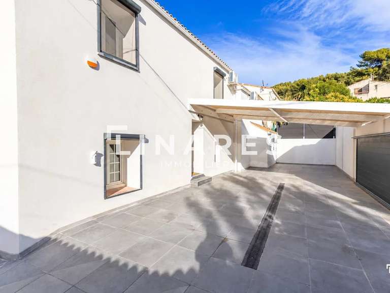 Maison Allauch - 4 chambres - 180m²