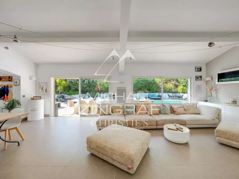 Villa Allauch - 4 bedrooms - 259m²