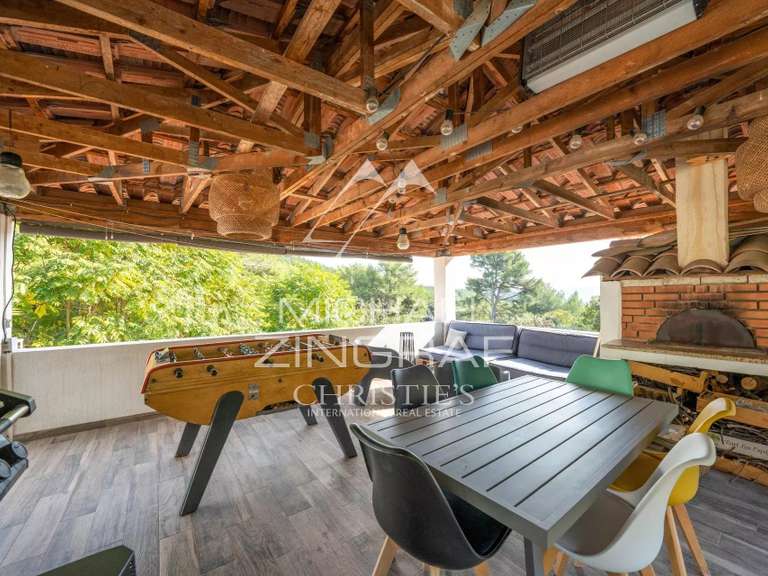 Villa Allauch - 4 bedrooms - 259m²