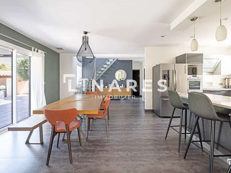 Villa Allauch - 5 bedrooms - 220m²