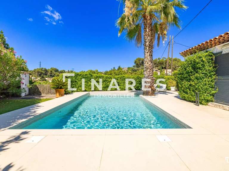 Villa Allauch - 5 bedrooms - 220m²