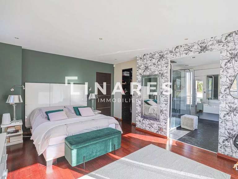 Villa Allauch - 5 bedrooms - 220m²