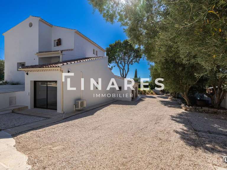 Villa Allauch - 5 chambres - 179m²