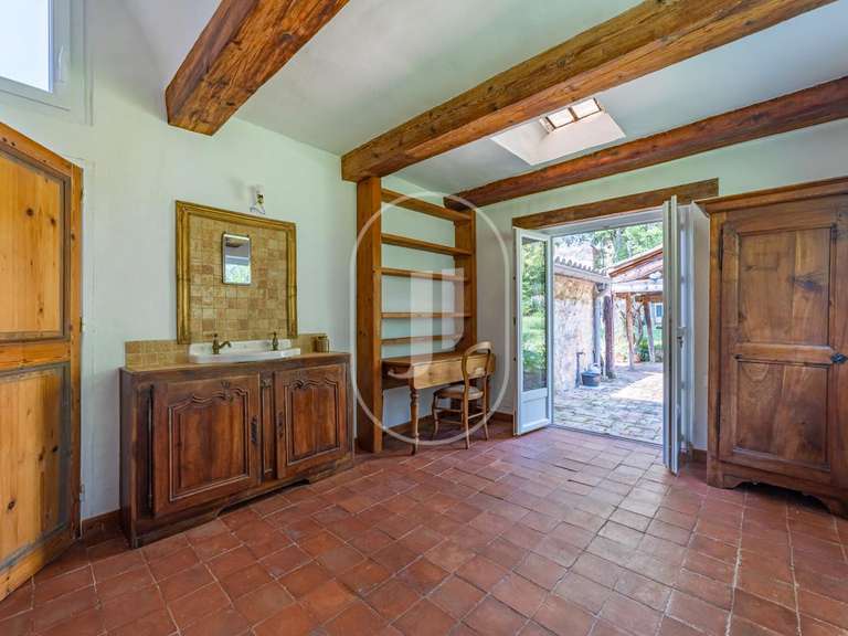 Maison Allègre-les-Fumades - 11 chambres - 425m²