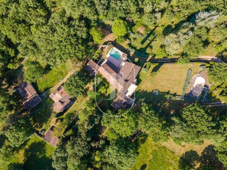 Maison Allègre-les-Fumades - 11 chambres - 425m²