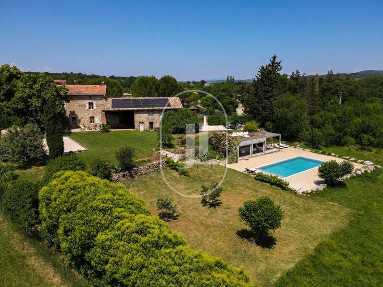Maison Allègre-les-Fumades - 6 chambres - 177m²