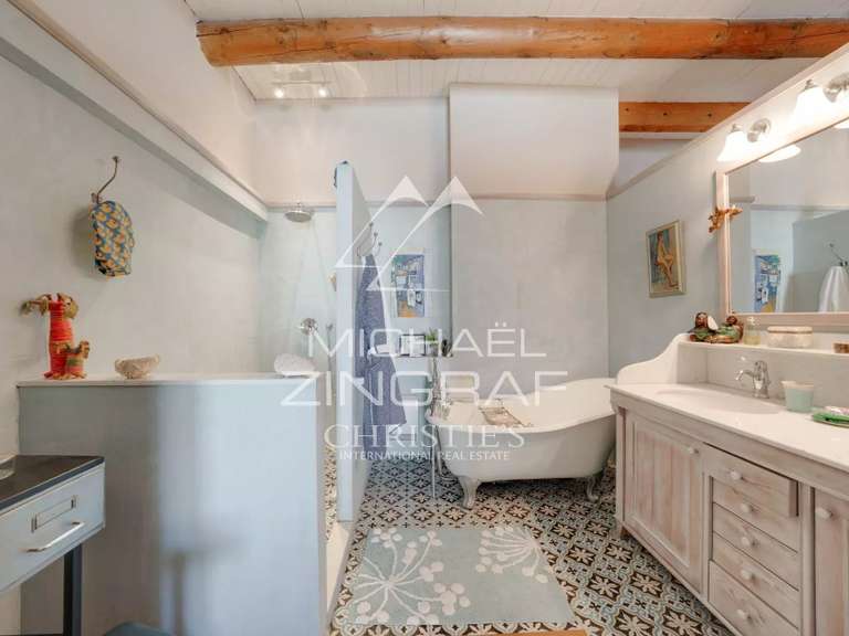 Maison Alleins - 7 chambres - 350m²