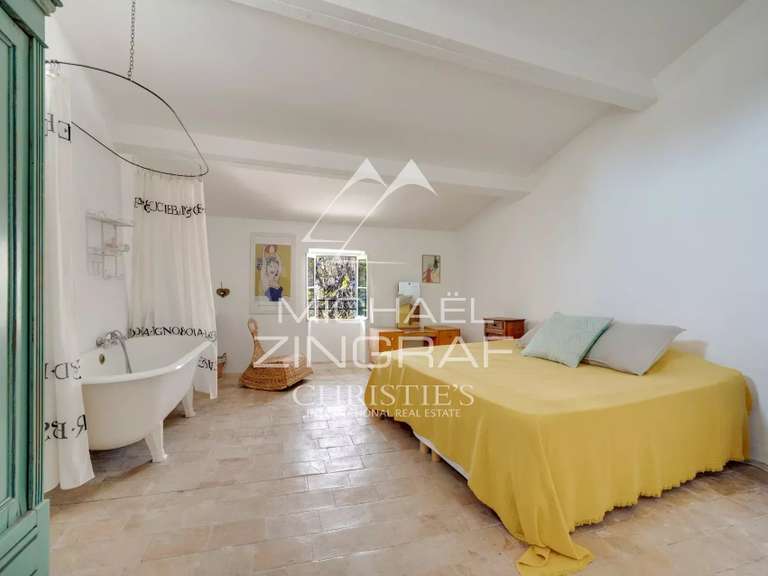 Maison Alleins - 7 chambres - 350m²