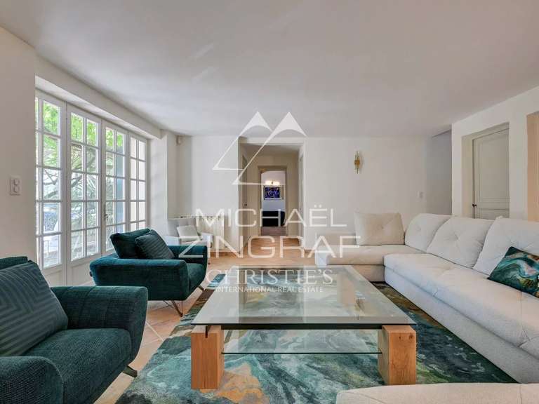 Maison Alleins - 4 chambres - 618m²