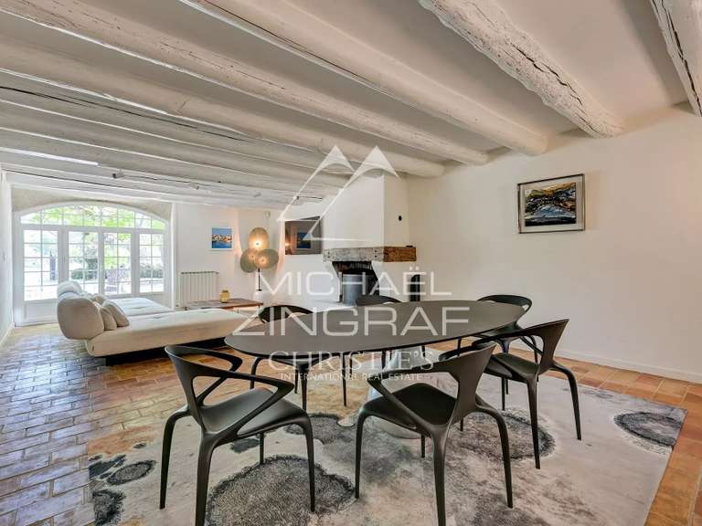 Maison Alleins - 4 chambres - 618m²