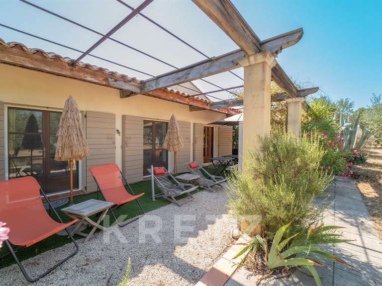 Maison Alleins - 4 chambres - 240m²