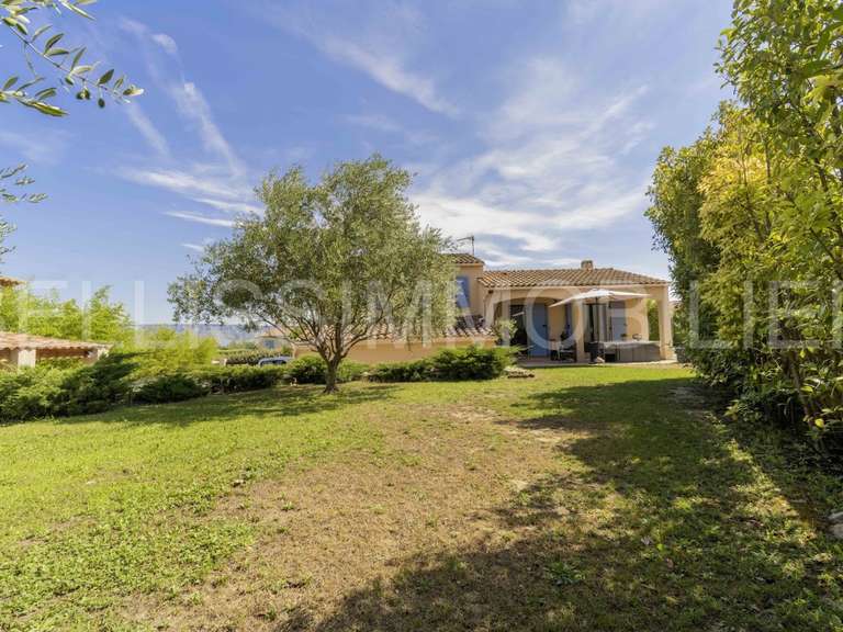 Maison Alleins - 4 chambres - 111m²