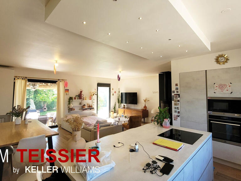 Villa Alleins - 2 chambres - 110m²