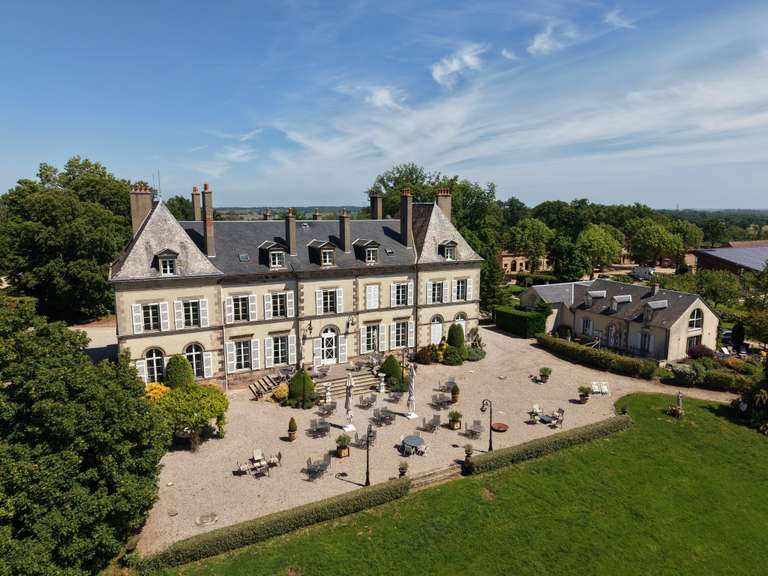 Propriété équestre Allier - 400000m²
