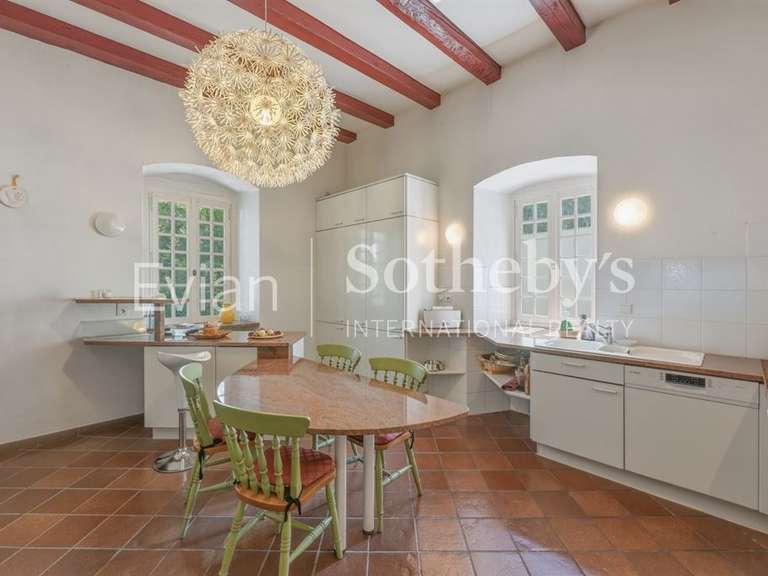Maison Allinges - 6 chambres - 406m²