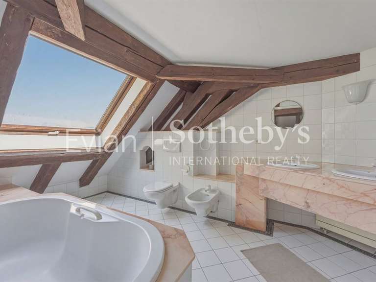 Maison Allinges - 6 chambres - 406m²