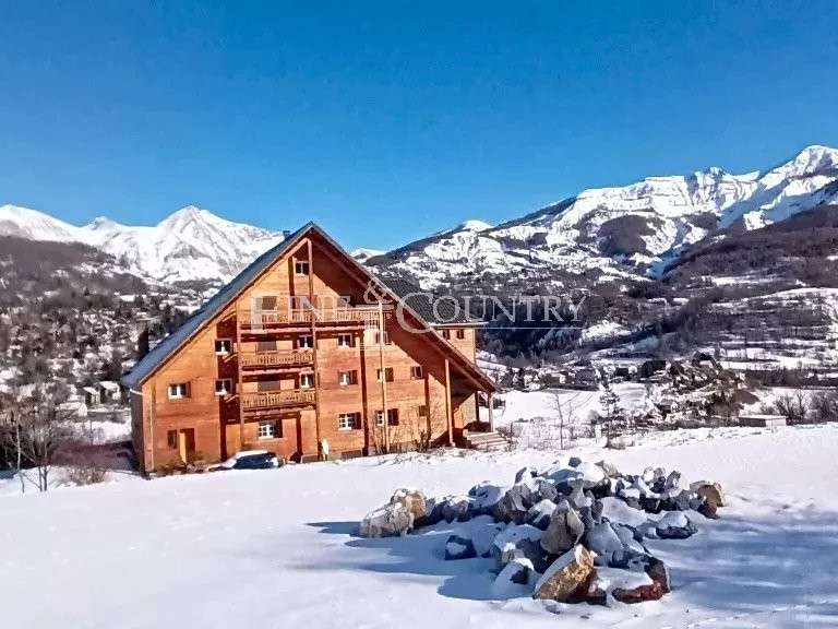 Chalet Allos - 17 chambres - 830m²