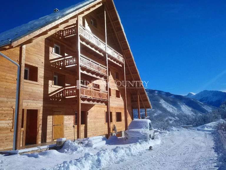 Chalet Allos - 17 chambres - 830m²