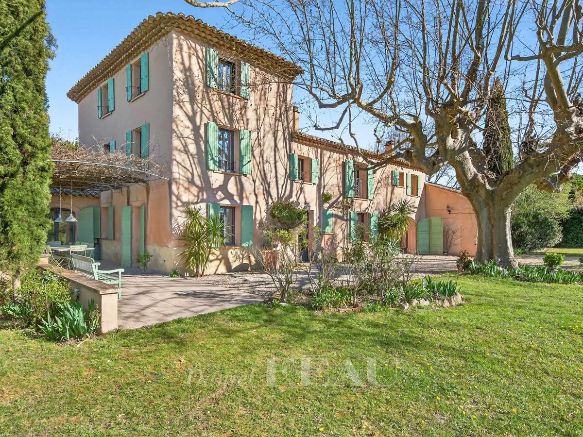 Maison Althen-des-Paluds