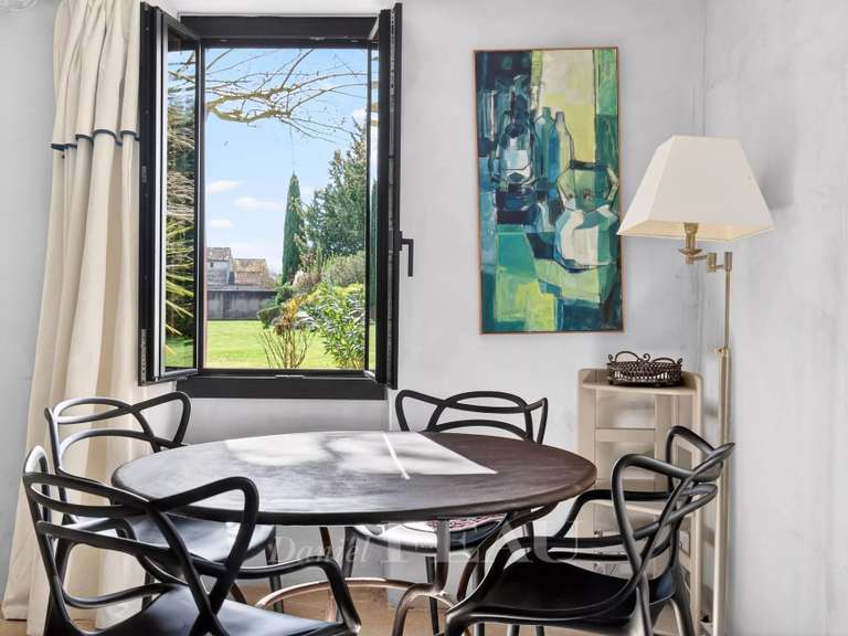 Maison Althen-des-Paluds - 9 chambres - 379m²