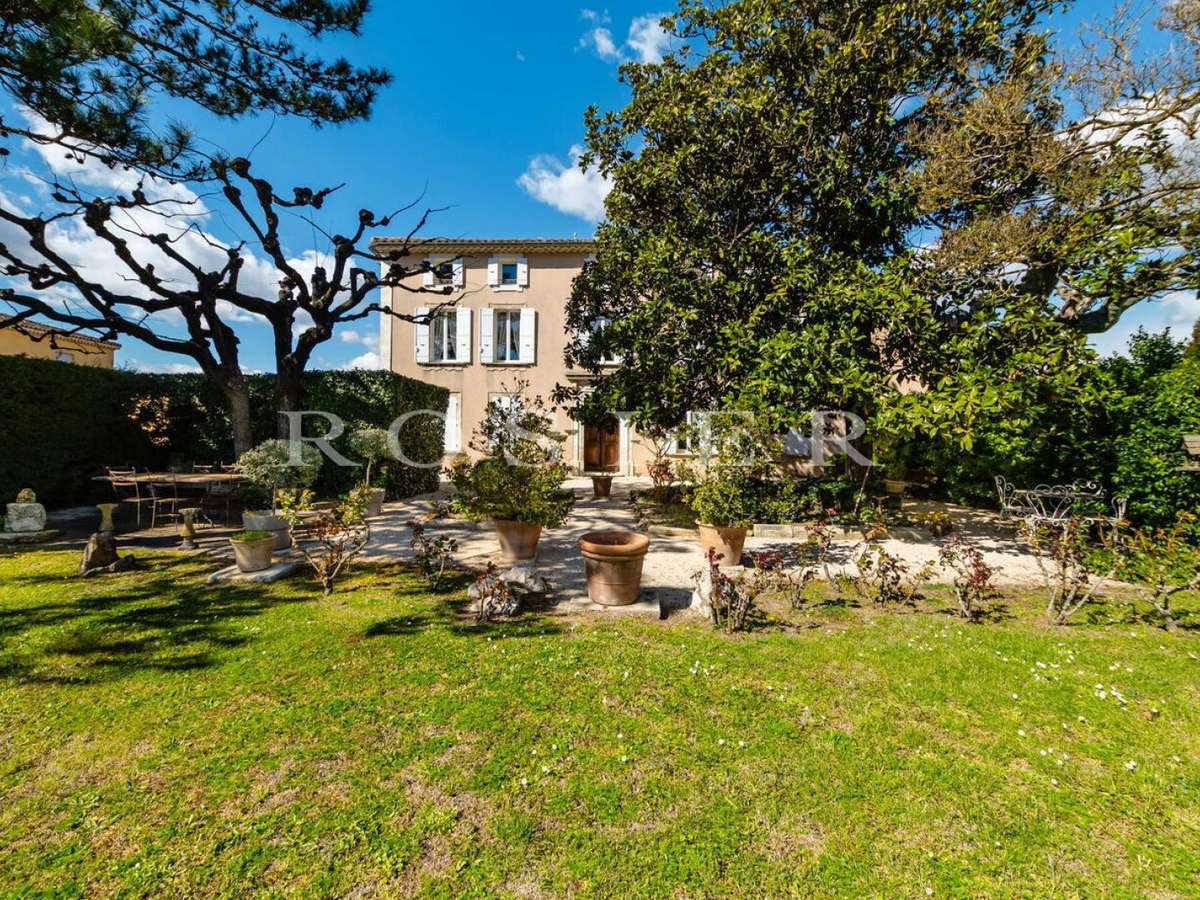 Villa Althen-des-Paluds