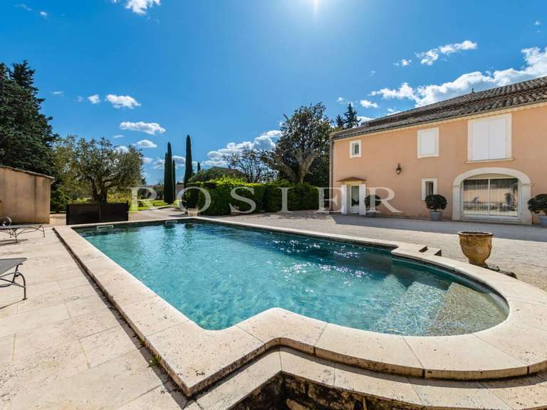 Villa Althen-des-Paluds - 6 chambres - 465m²