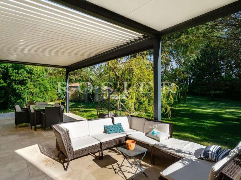 Villa Althen-des-Paluds - 4 chambres - 170m²