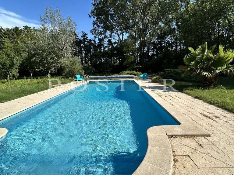 Villa Althen-des-Paluds - 4 chambres - 170m²