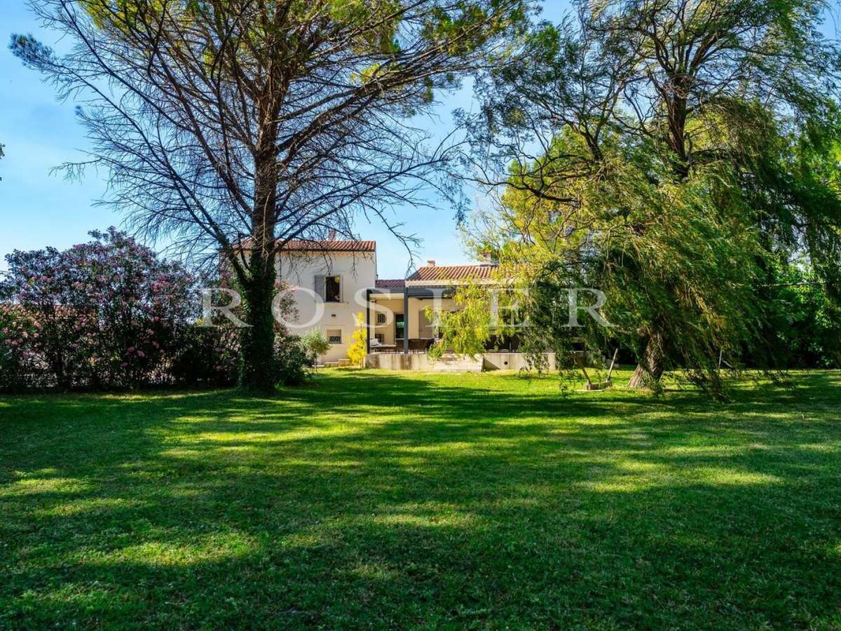 Villa Althen-des-Paluds