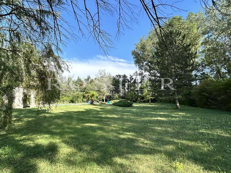 Villa Althen-des-Paluds - 4 chambres - 170m²