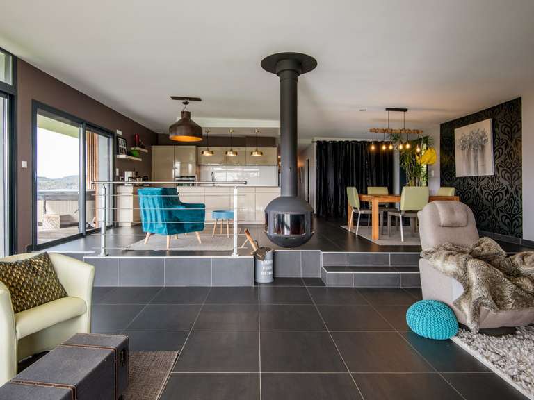 Maison Altillac - 3 chambres - 194m²