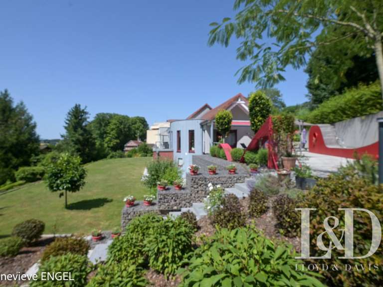 Maison Altkirch - 5 chambres - 255m²