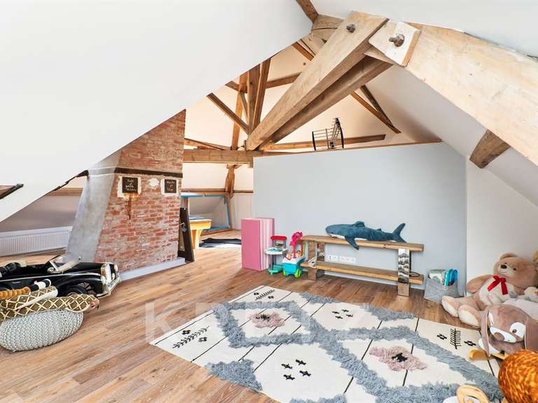 Maison Ambérieu-en-Bugey - 7 chambres - 450m²