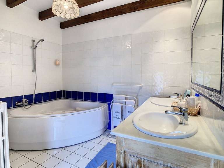 Château Ambeyrac - 6 chambres - 370m²