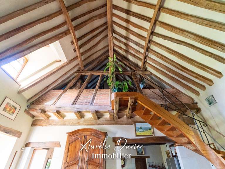 Maison Ambillou - 3 chambres - 140m²