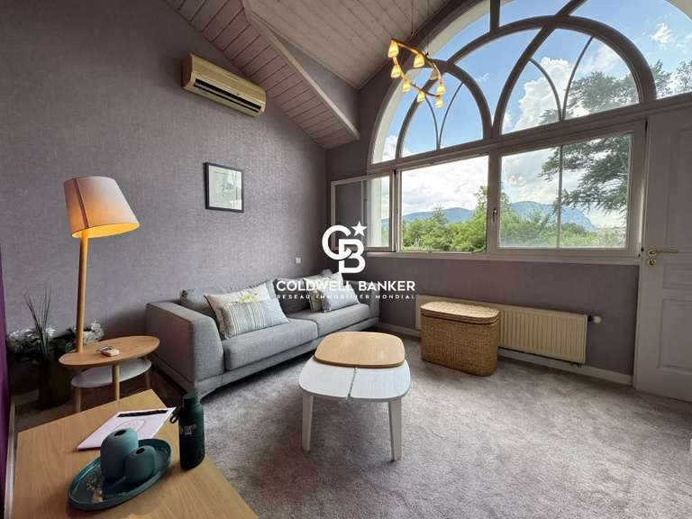 Maison Ambilly - 5 chambres - 296m²