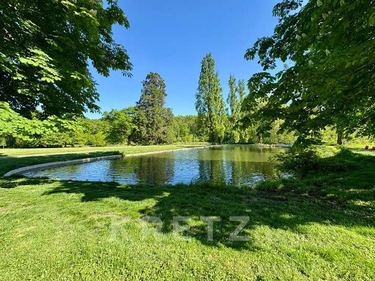 Château Amboise - 14 chambres - 695m²
