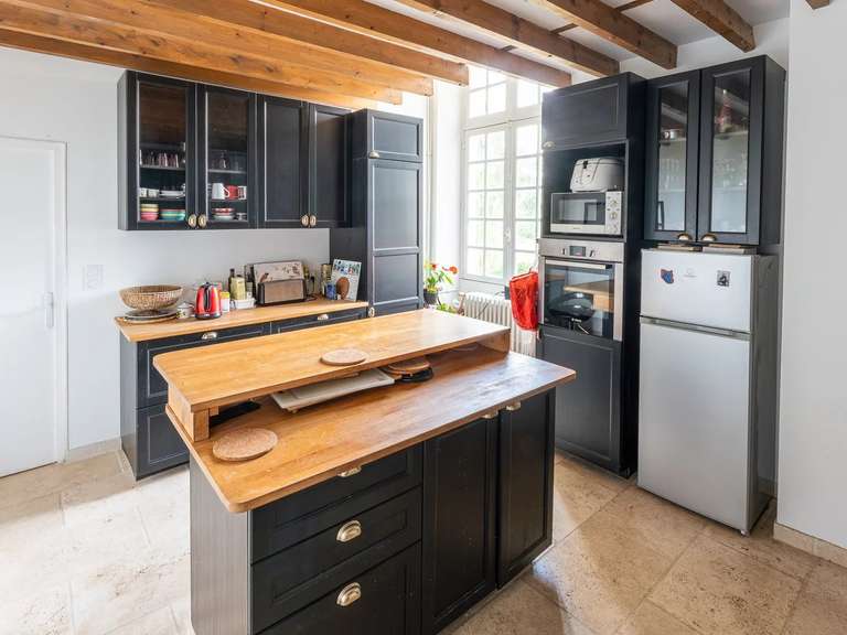 Château Amboise - 9 chambres - 1430m²