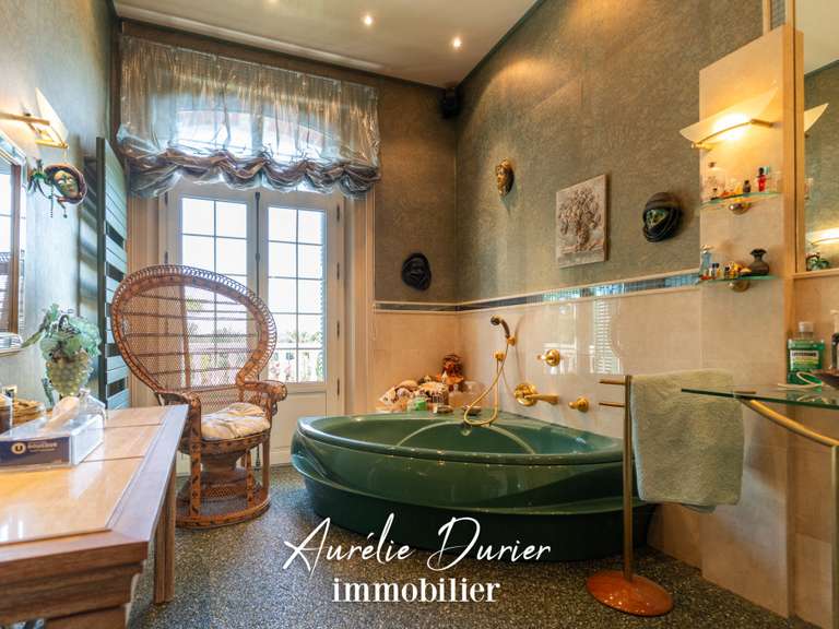 House Amboise - 8 bedrooms - 500m²