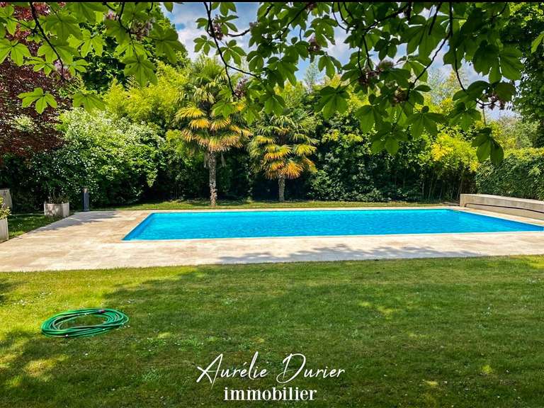 Maison Amboise - 4 chambres - 200m²