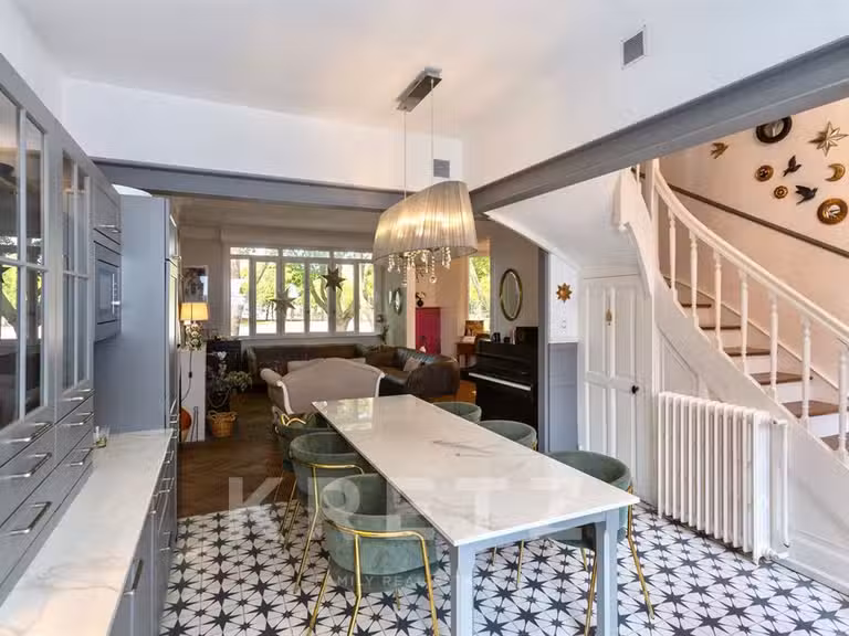 Maison Amiens - 4 chambres - 190m²
