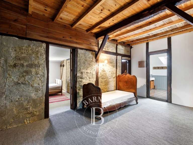 Propriété Amou - 11 chambres - 517m²