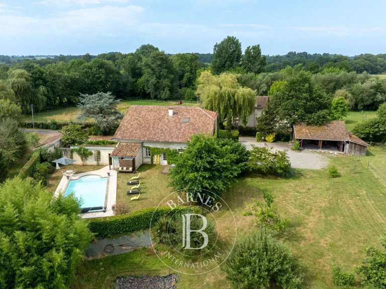 Propriété Amou - 5 chambres - 287m²