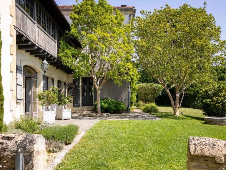 Propriété Amou - 9 chambres - 517m²