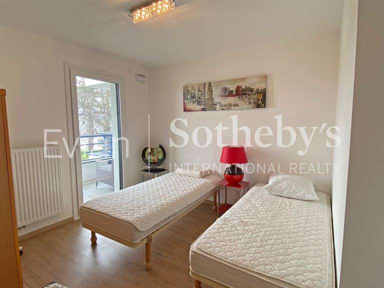 Appartement Amphion-les-bains - 3 chambres - 86m²