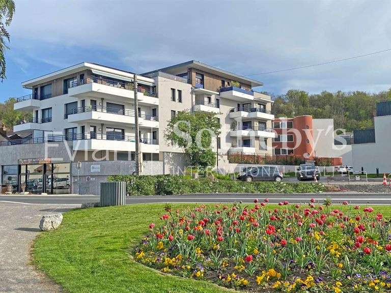 Appartement Amphion-les-bains - 3 chambres - 86m²